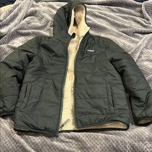 NWOT Boys SzXL 2 Jackets In 1! Reversible Patagonia Forest Green Tan Jacket